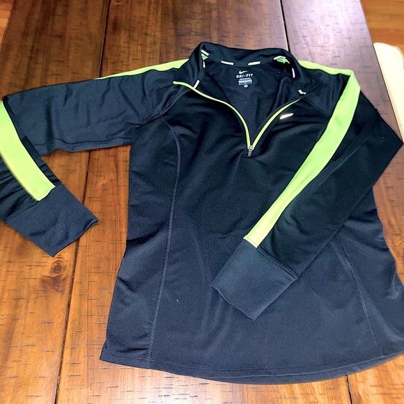 Nike Dri Fit Long Sleeve Pull Over - Picture 3 of 14